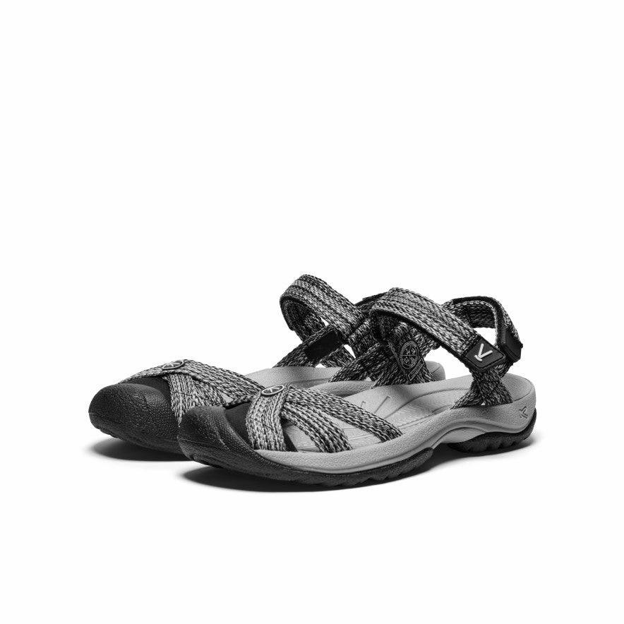 Women's Bali Strap Sandal  |  Alloy/Black Effortless Pair Everyday Shoes