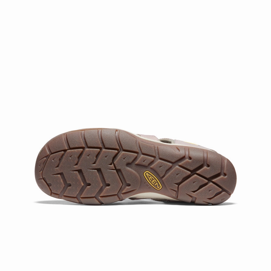 Footwear for Active Lifestyle Multi Density Women's Clearwater CNX Sandal  |  Timberwolf/Fawn