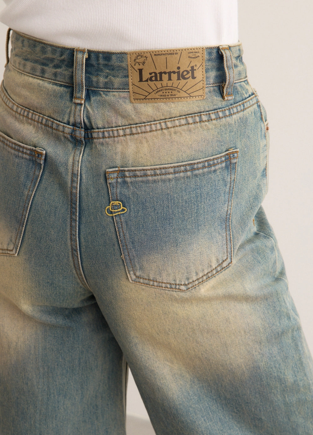 Elegant Travel Outfit Minimalist Style Adjustable Waistband Women's Wale Jeans