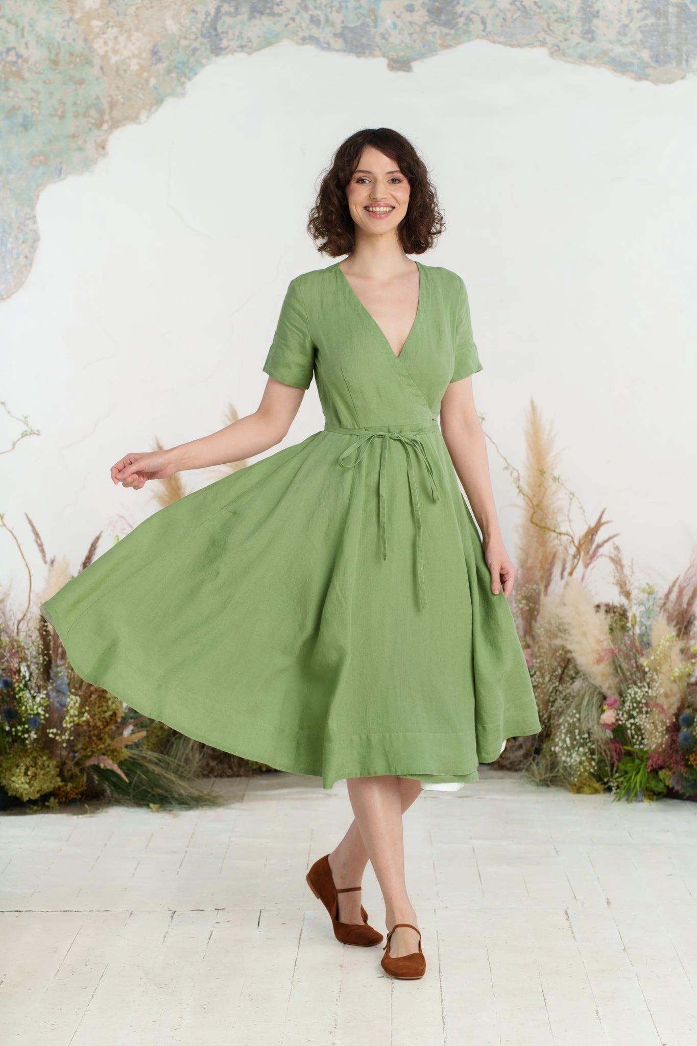 Water-Repellent-Finish Elegant Wearable Wrap Dress, Short Sleeve