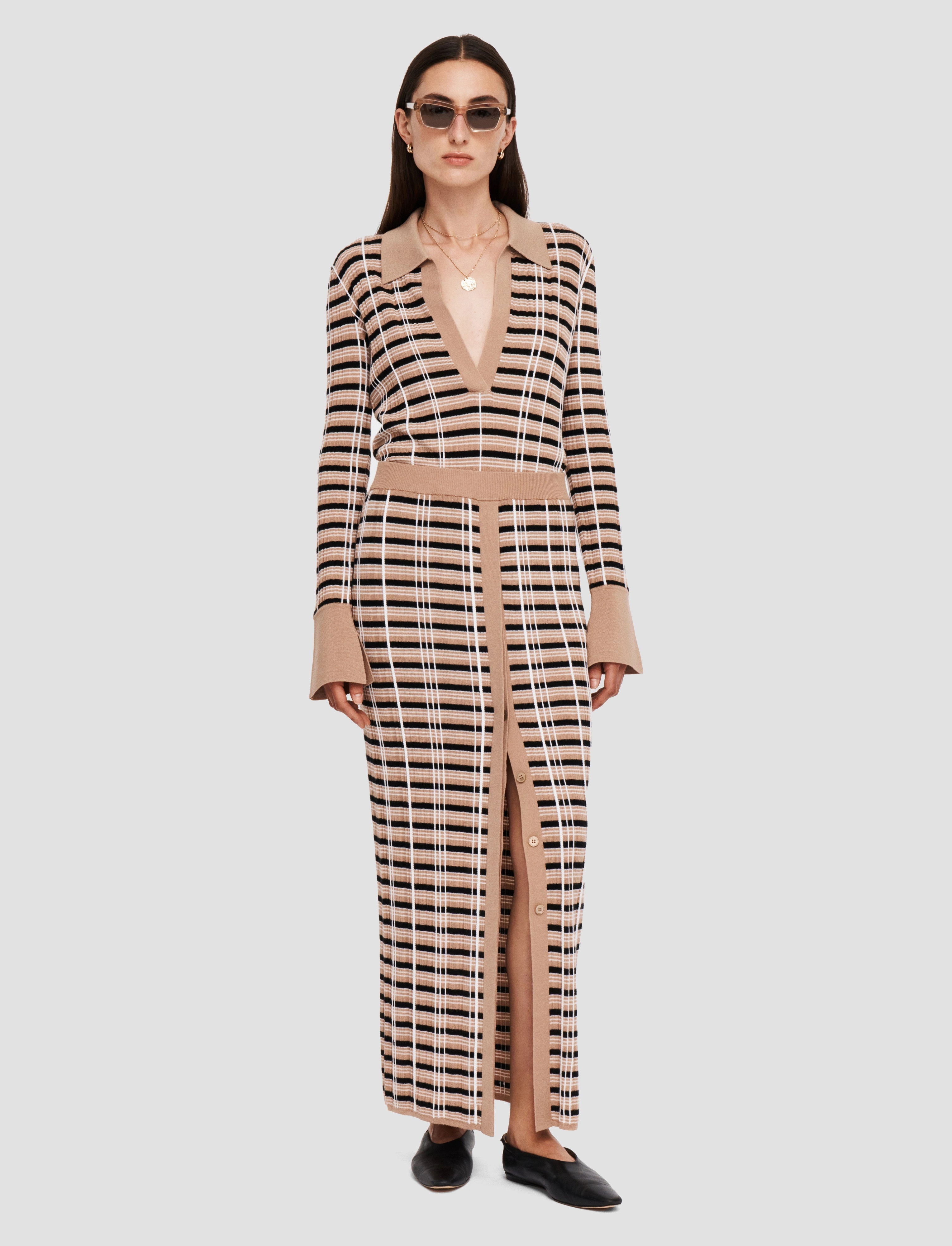 No Fuss Outdoor Warmth Check Wool Silk Skirt