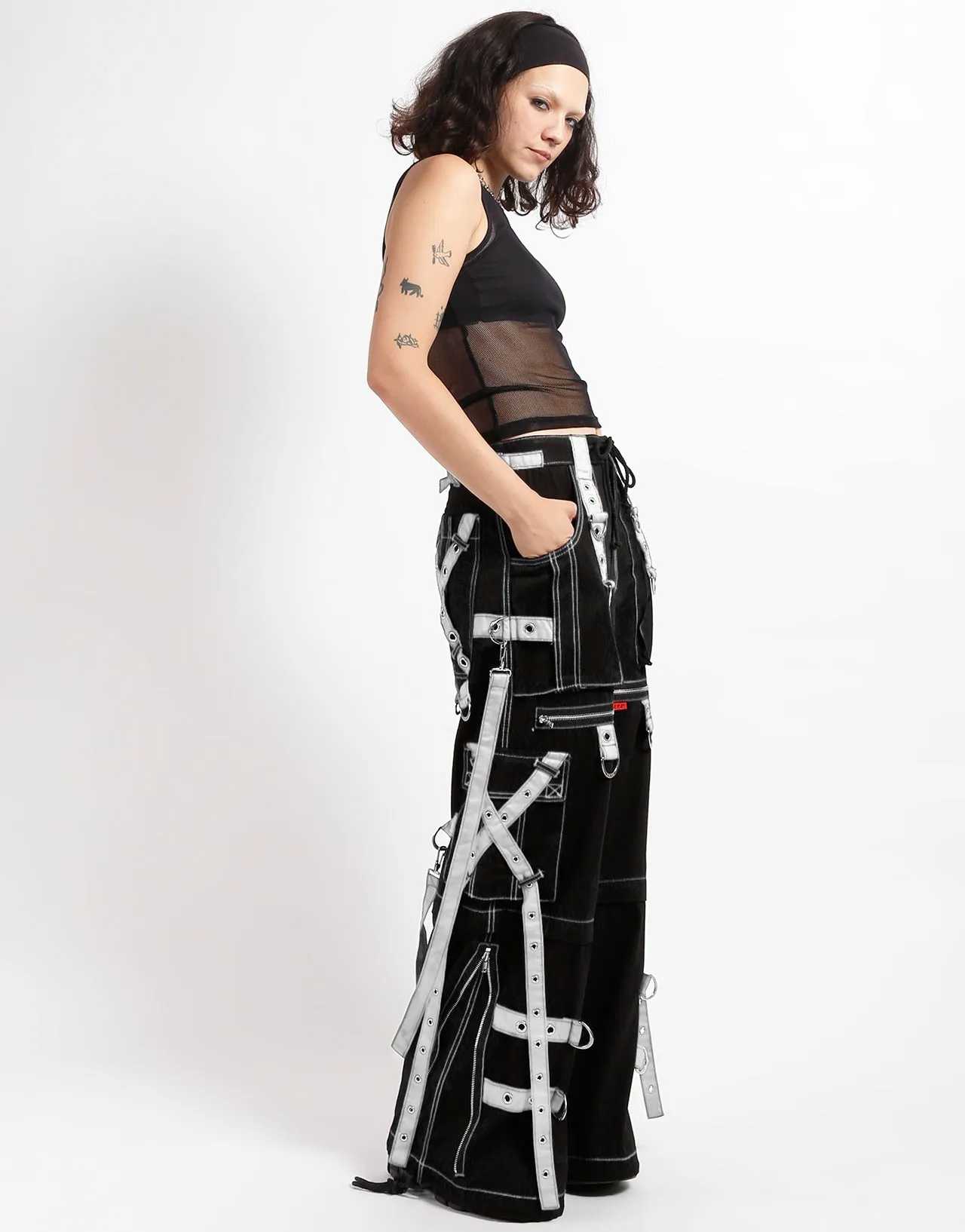 X-STRAP ZIP OFF PANT BLACK/WHITE Smart Utility Barrel Waist