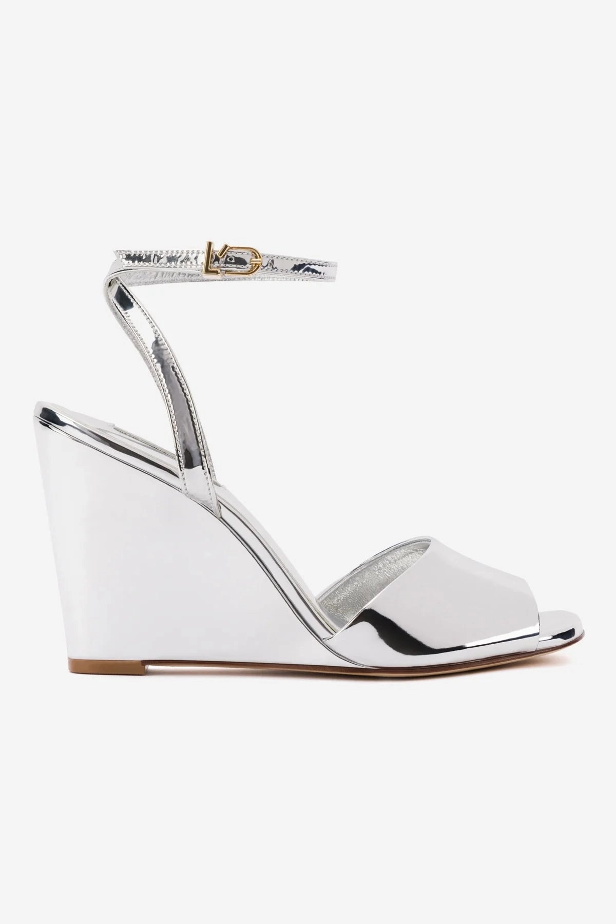 Breathable Flats Resort Look Yves Wedge In Silver Specchio